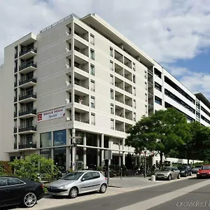 Séjours&affaires Park Lane Aparthotel